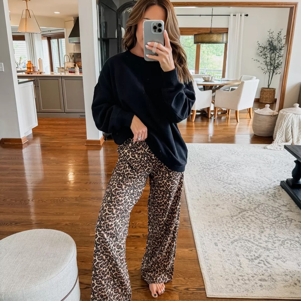 Aerie Leopard Print Wide-Leg Pants - Picture 2 of 5